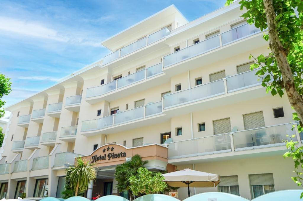 Hotel Pineta Bellaria-Igea Marina Exteriör bild