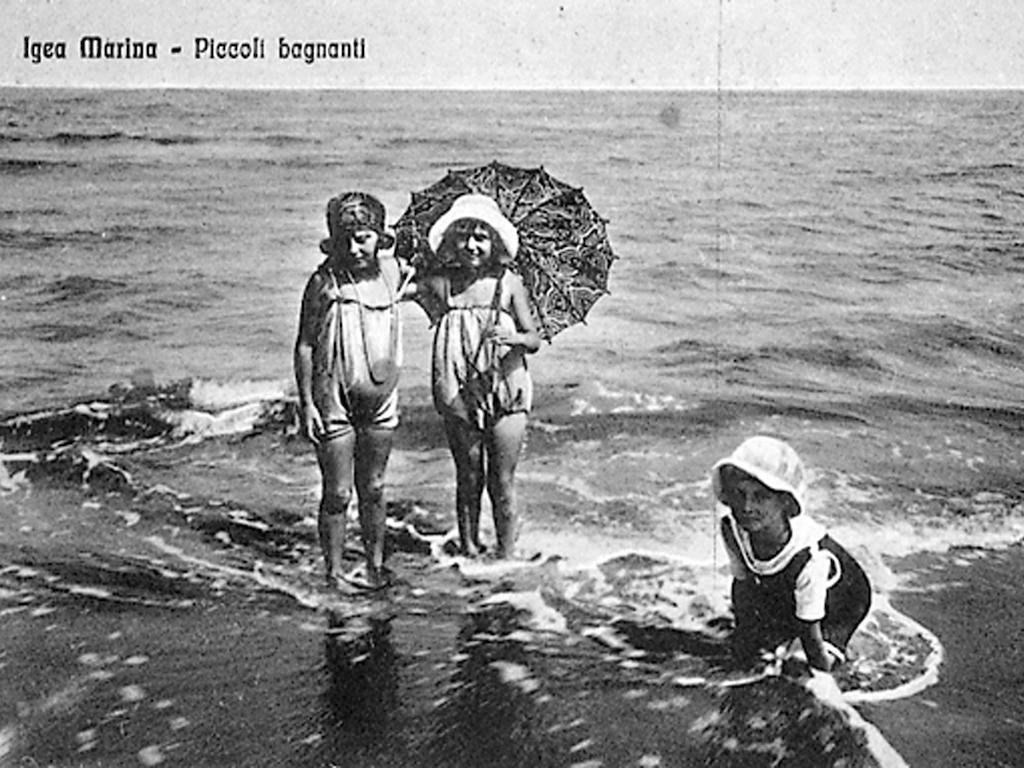 Hotel Pineta Bellaria-Igea Marina Exteriör bild